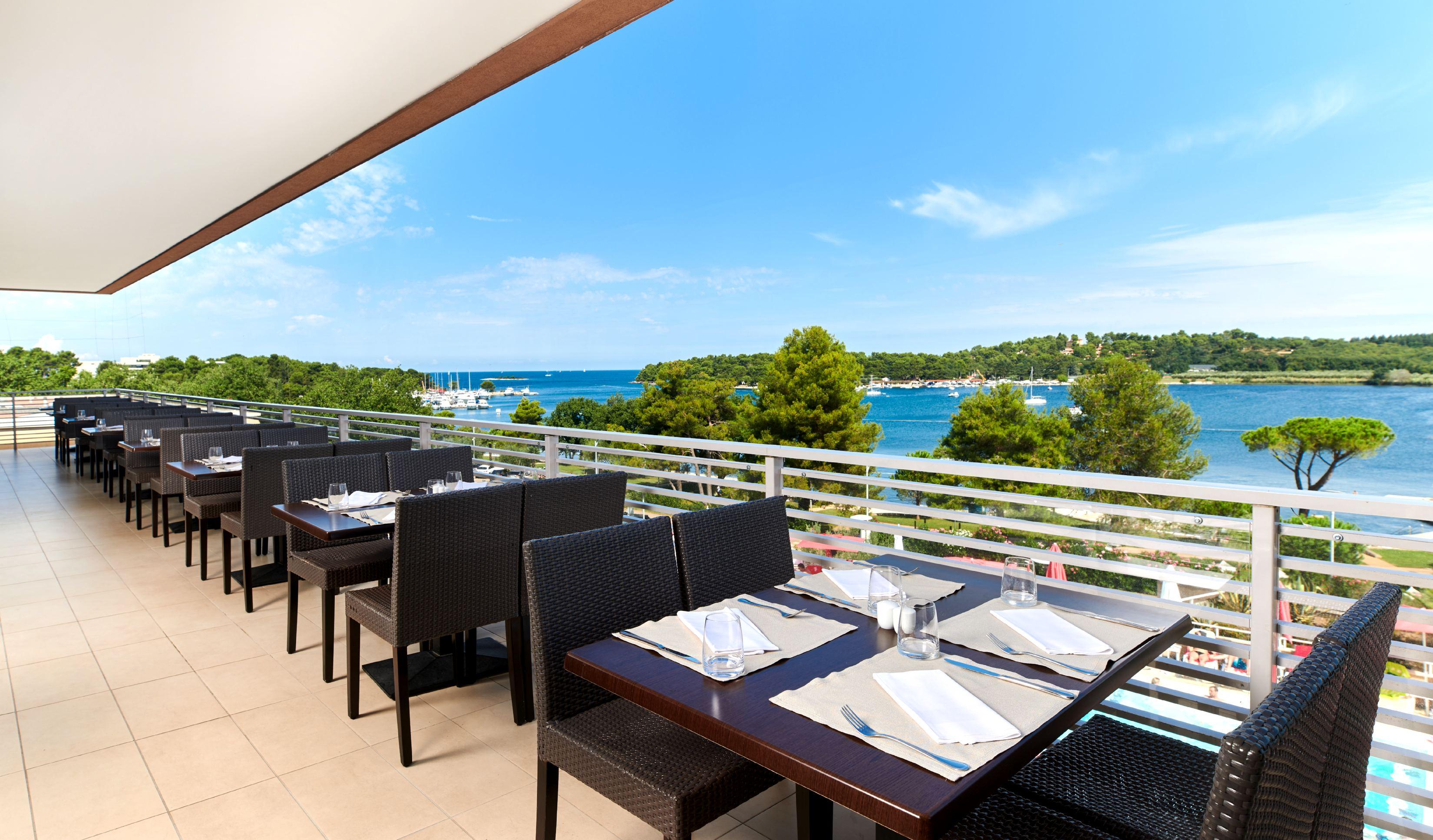 Molindrio Plava Laguna Hotel 4*