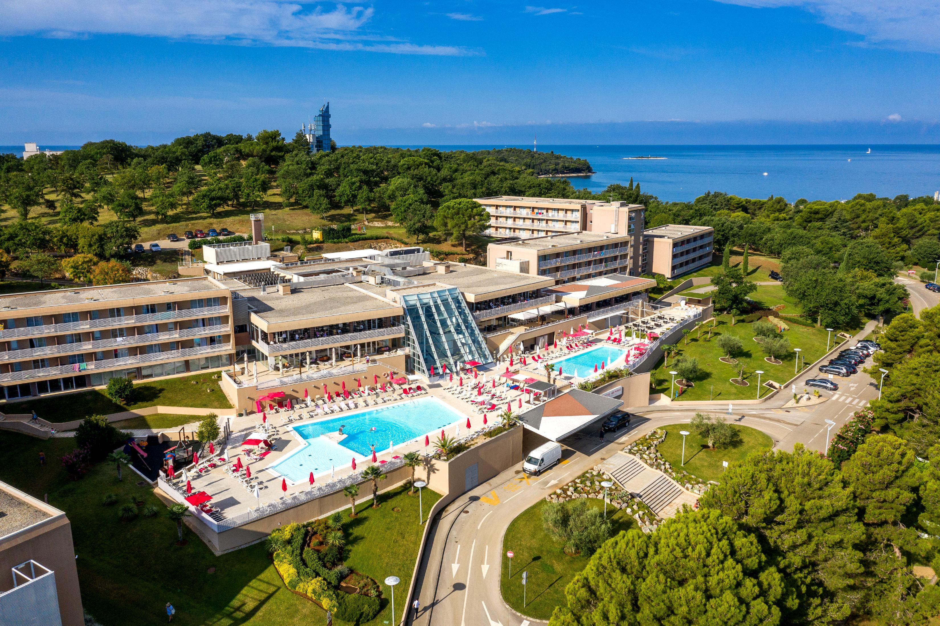 Molindrio Plava Laguna Hotel
